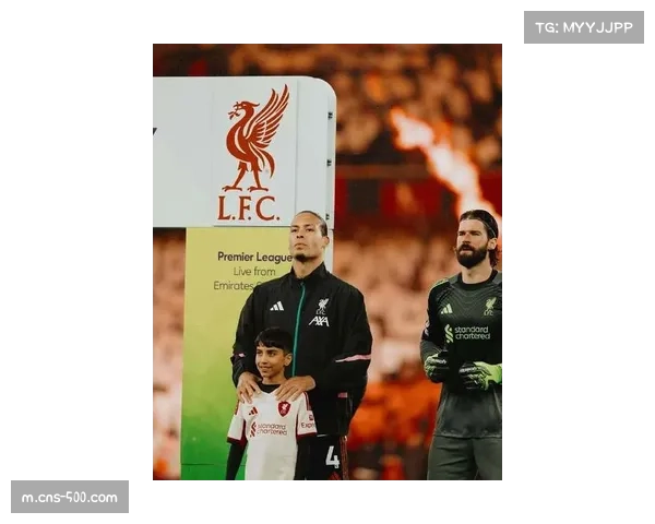 范戴克35万周薪续约利物浦 后防核心在英超赛季体现领导力价值